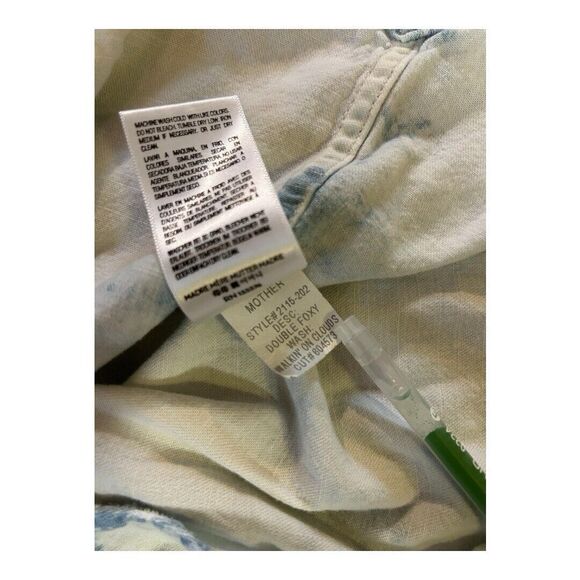 Mother Denim Double Foxy XS Button Down Shirt Clouds Blue Tie Dye Distressed - Picture 7 of 10